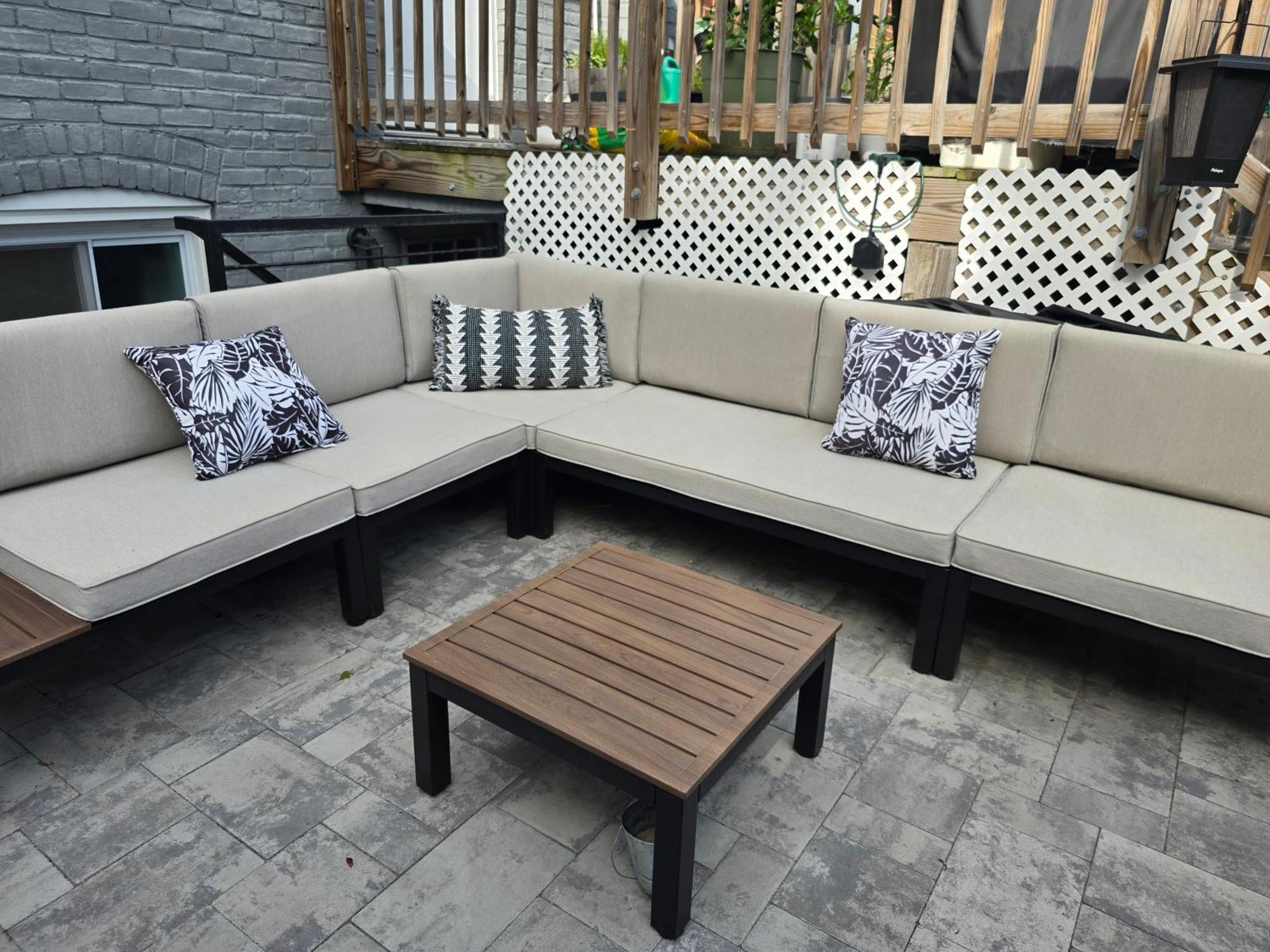 Beautiful Basement Suite & Outdoor Oasis Вашингтон Екстериор снимка